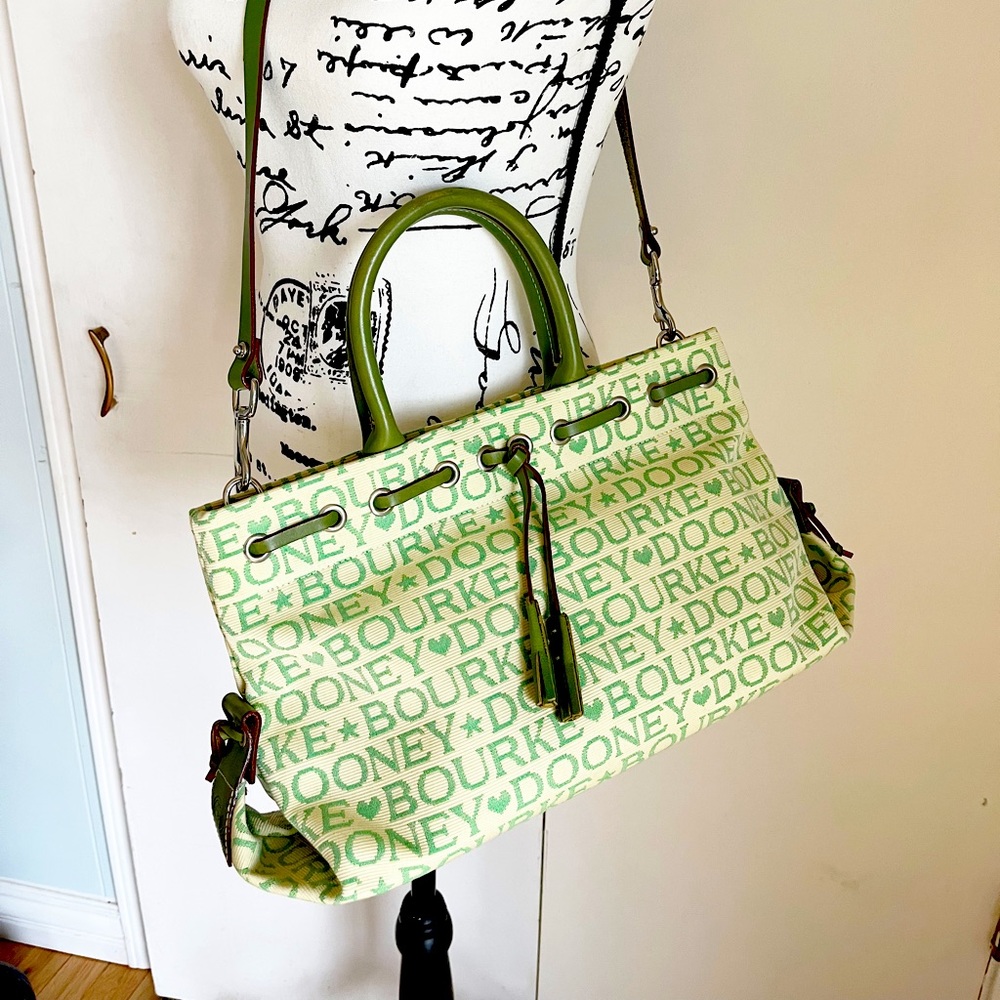 Dooney & Bourke Vintage handbag crossbody
